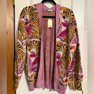 NWT - L - JODIFL - TIGER SWEATER W/ POCKETS!